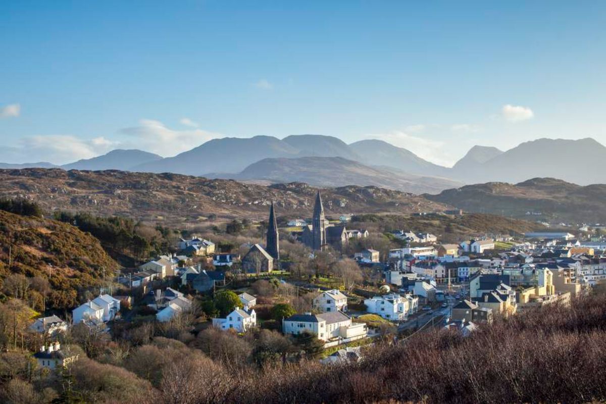 Alcock and Brown Clifden