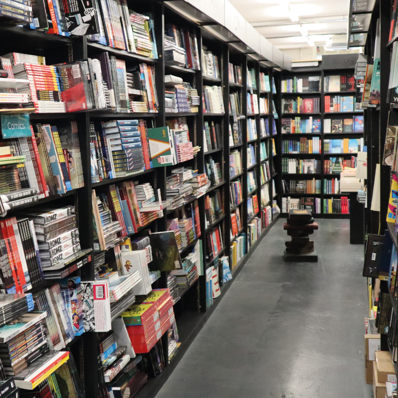 Kennys-Bookshop-3.png