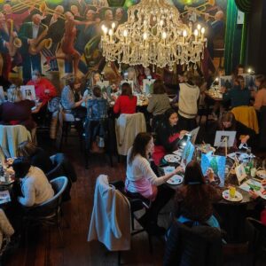 Paint & Prosecco at Queen Street