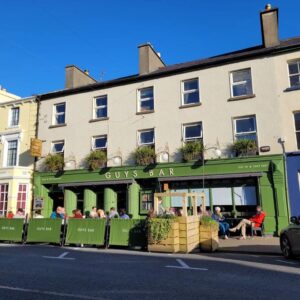 Guy's Bar Clifden