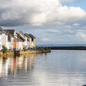 The Essential Guide to Galway City: Explore the Best of the West of Ireland