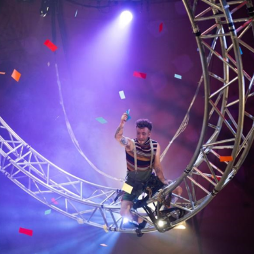 Acrobatic performer