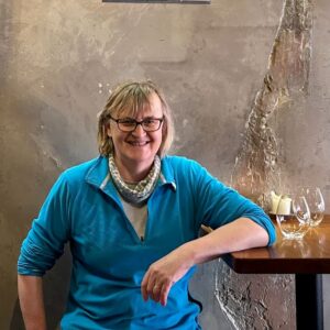 Flight: A Celebration of our Atlantic Sea Birds Exhibition opens at Daróg Wine Bar